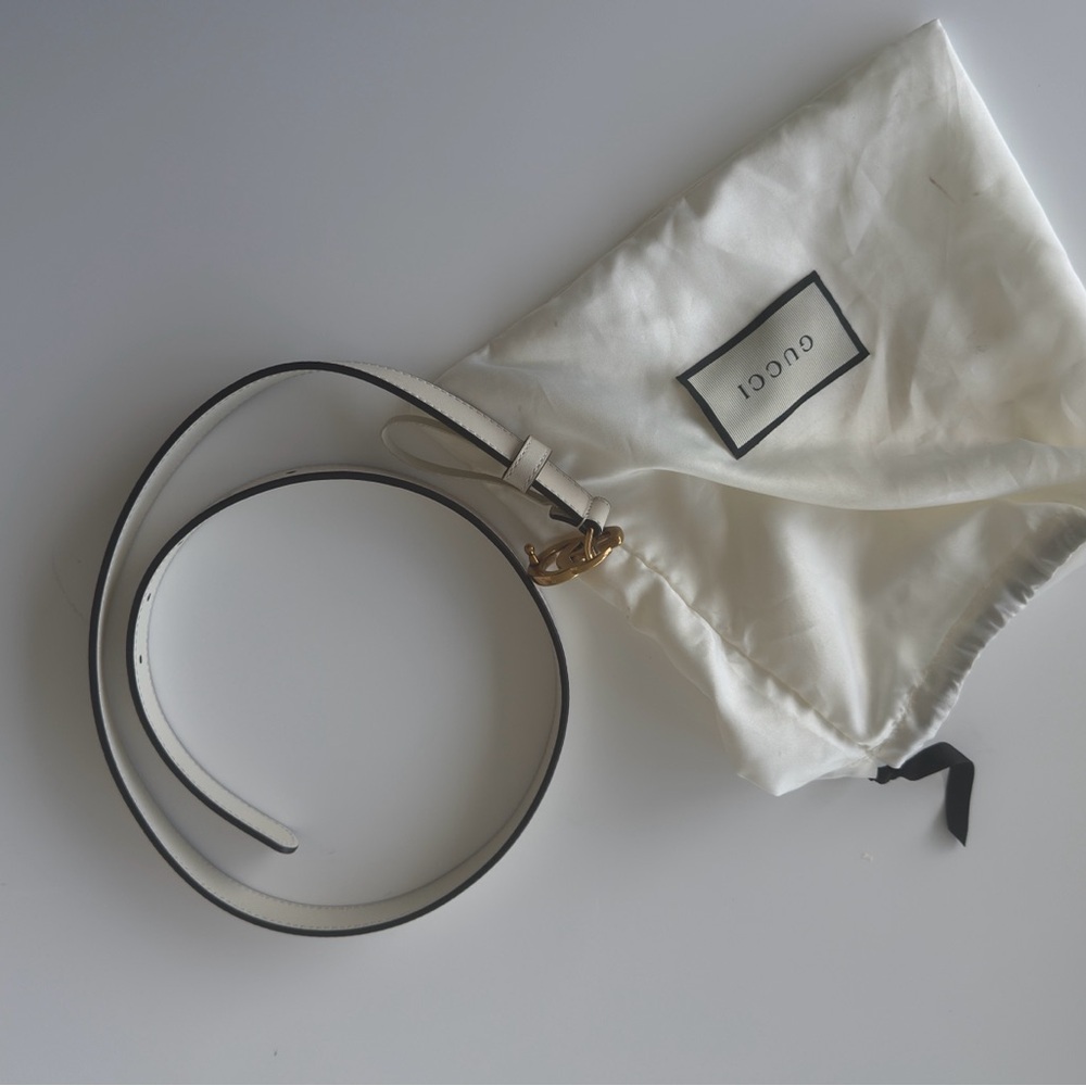 Gucci Cream Belt with Gold GG Buckle - Picture 6 of 6